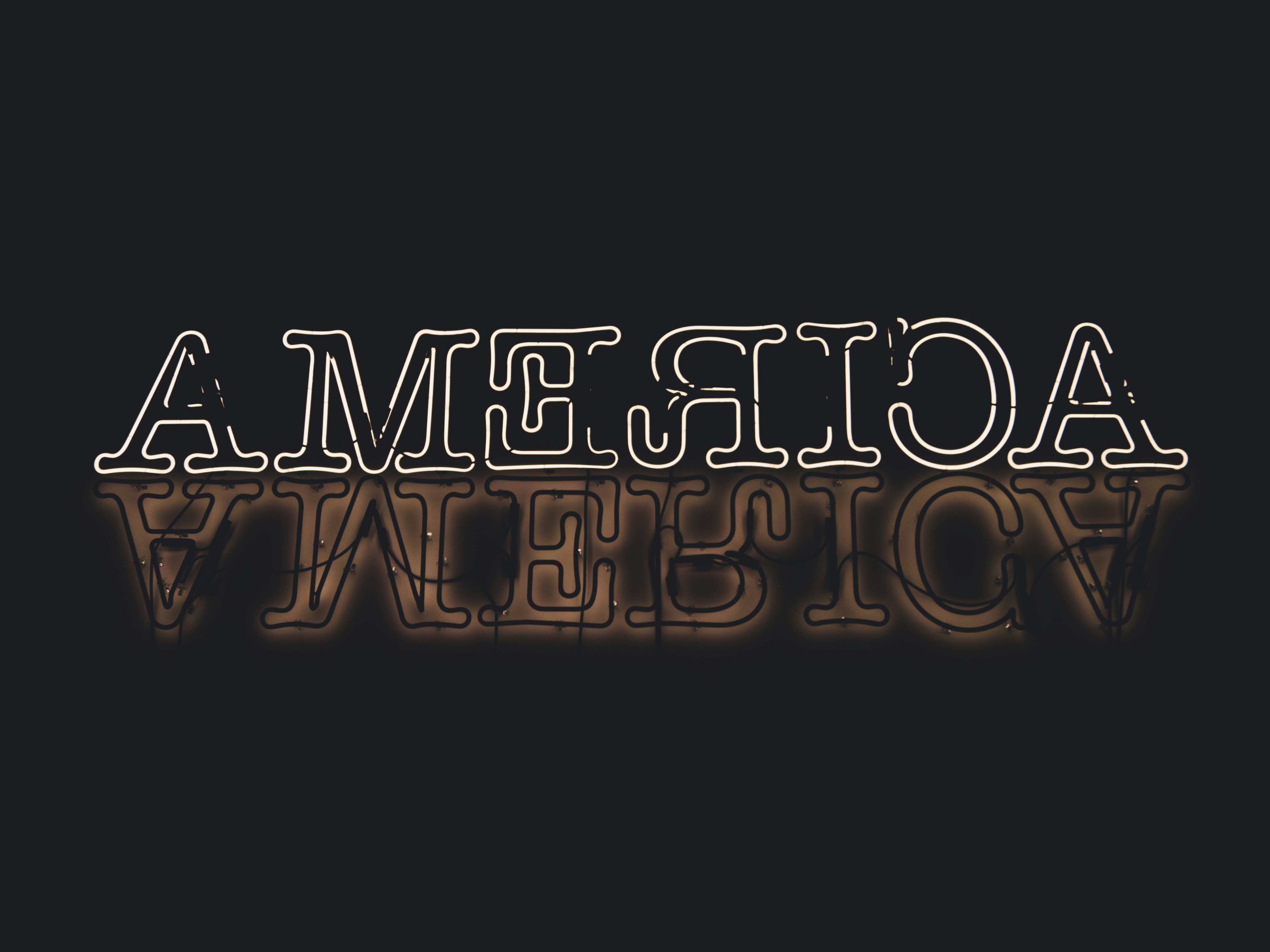 様々なジャンルの人気ゲームのパッケージ