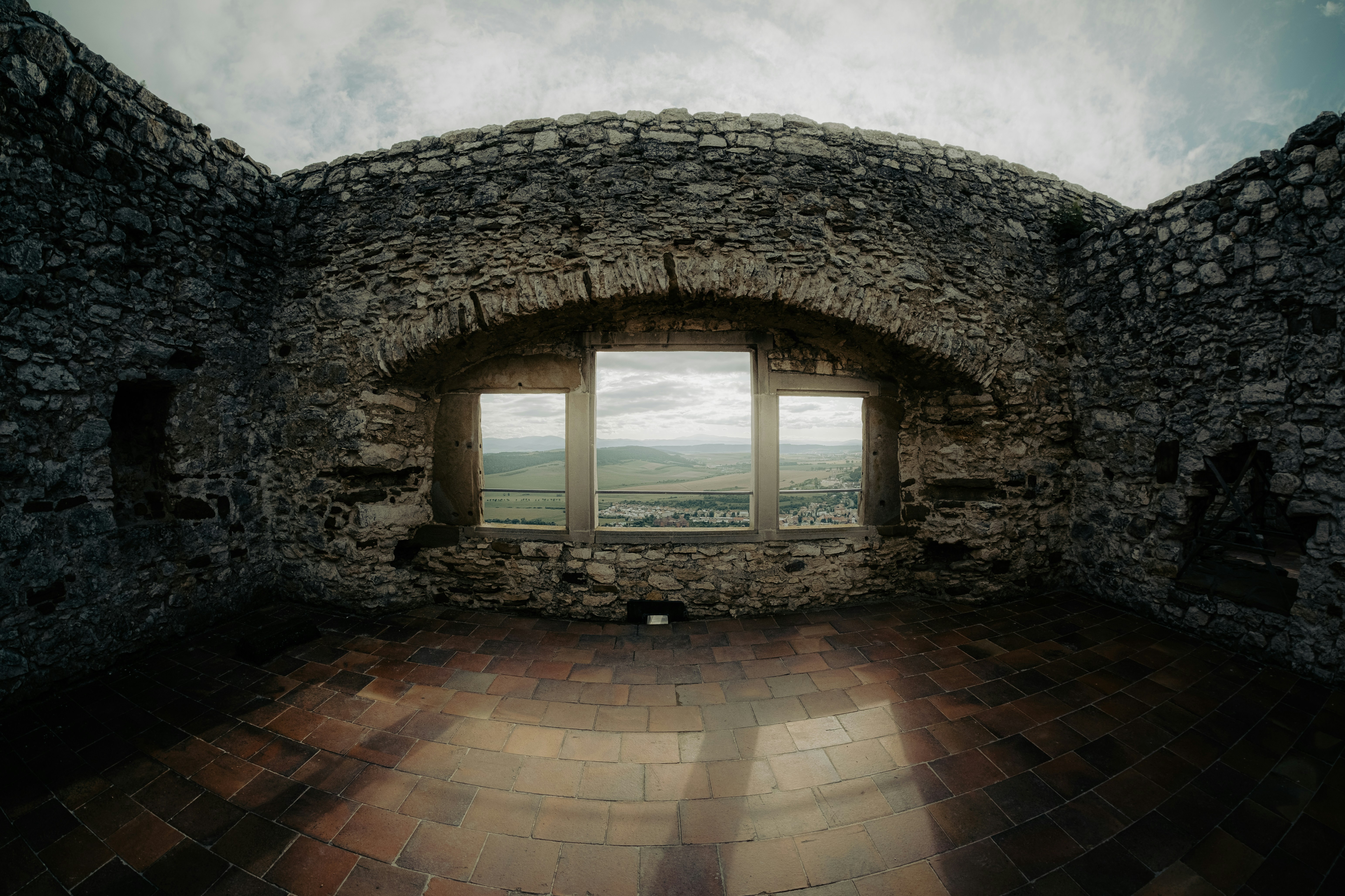 世界観が作り込まれたRPGの風景