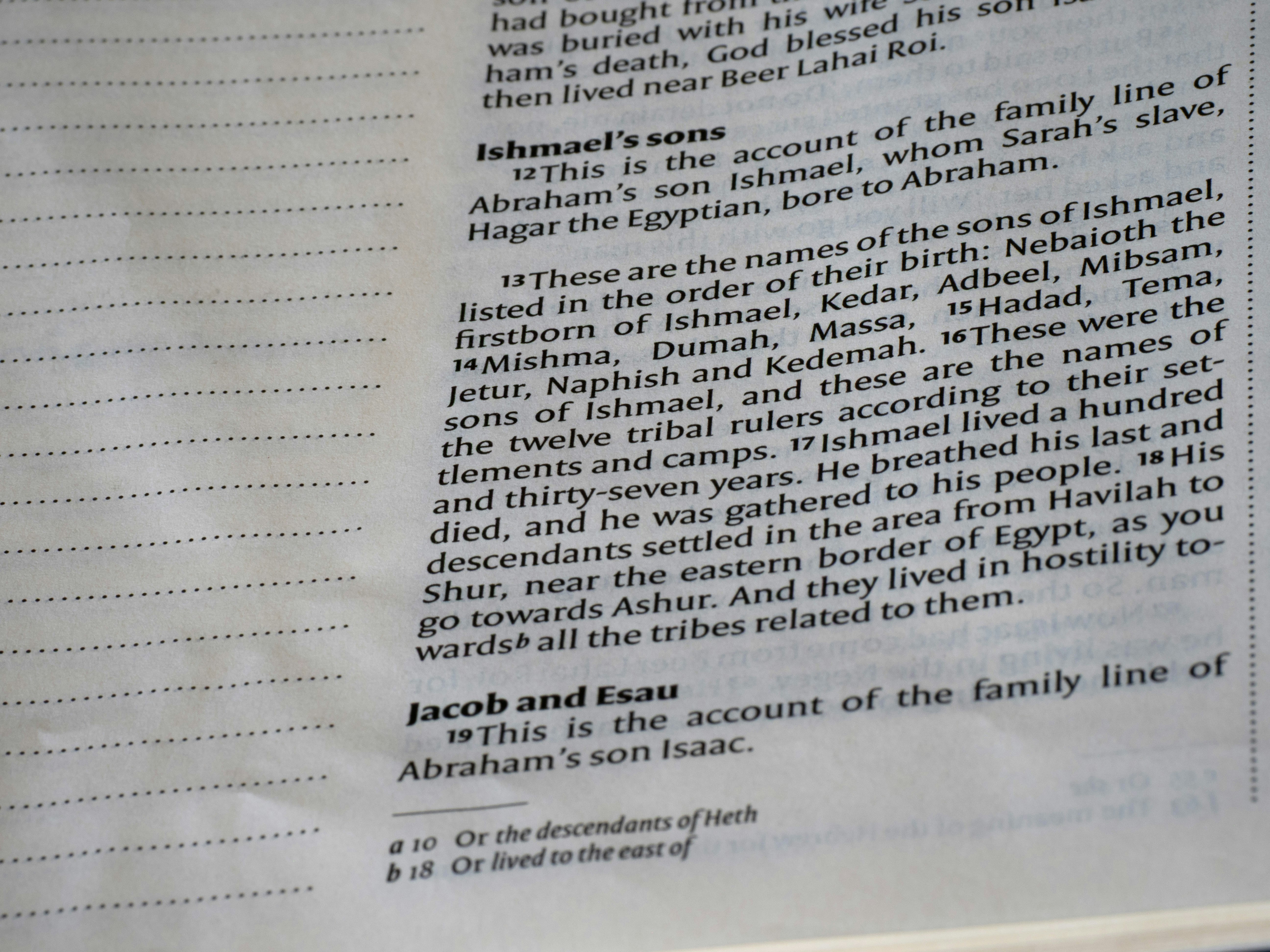 オンライン講座を受講している男性